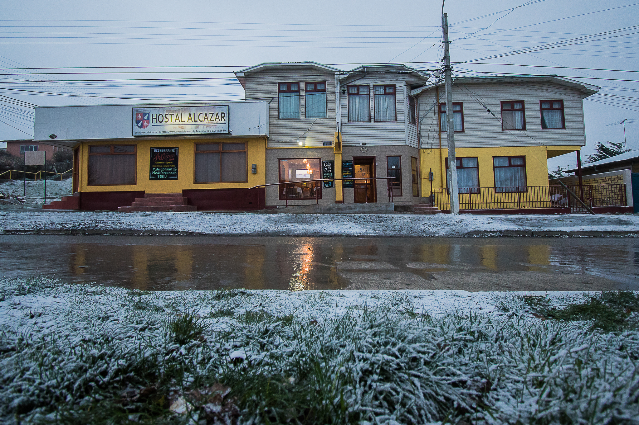 Hoteles en Chile, Alojamiento, Hostal en la Patagonia, Puerto Natales, Punta Arenas, Alojamiento en Punta Arenas, Hotel en Chile, Viajes a Torres del Paine (Chile), disfrute de los mejores paisajes de la zona austral de chile en nuestra hostal en puerto natales y disfrute de toda la naturaleza en Torres del Paine y la Patagonia Chilena, Hoteles en Puerto Natales, Hoteles en Torres del Paine, Hotel en Torres del Paine, Hosterias